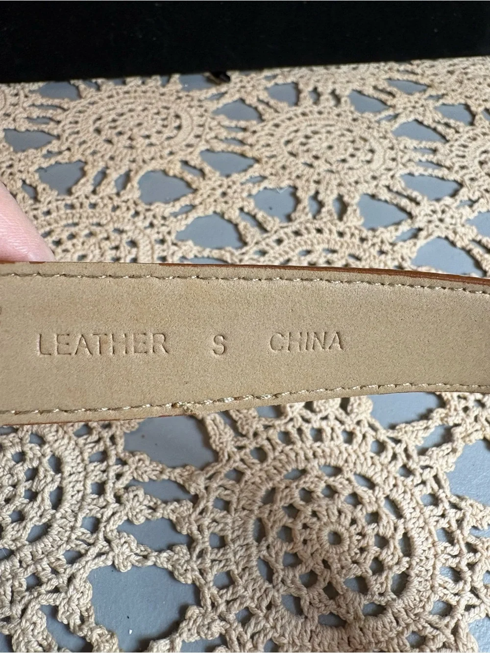 Coldwater Creek Tooled Tan Croc-Embossed Leather Belt with Ornate Silver Buckle